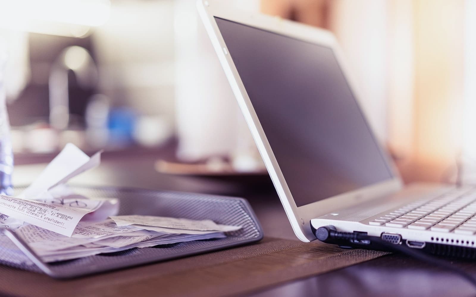 InvoiceFlow dashboard preview